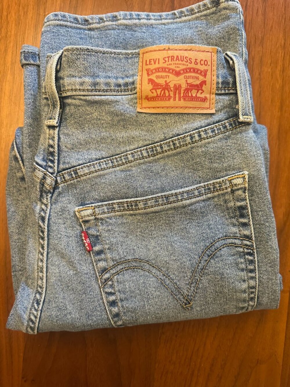 Levi's Ribcage Straight Ankle Jeans | Size 30 | Light Wash High Rise Denim